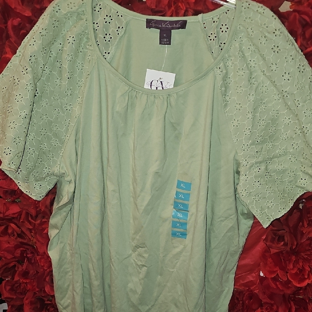 Gloria Vanderbilt NWT Sage Green Eyelet Blouse Size Xlarge